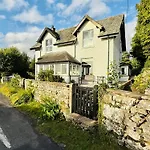 Lane End - * Kirkby Lonsdale