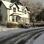 Дом отдыха Lane End - *