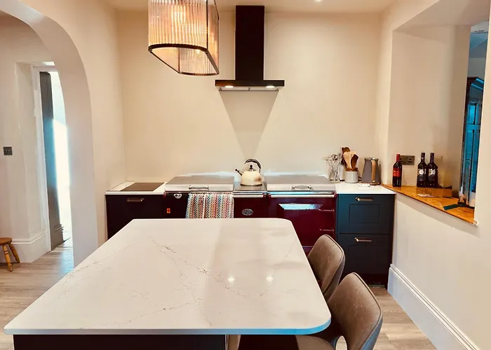 Lane End - * Kirkby Lonsdale